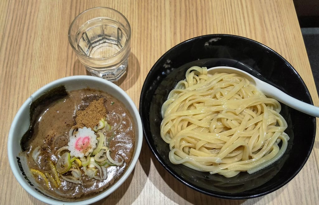 頑者濃厚つけめん