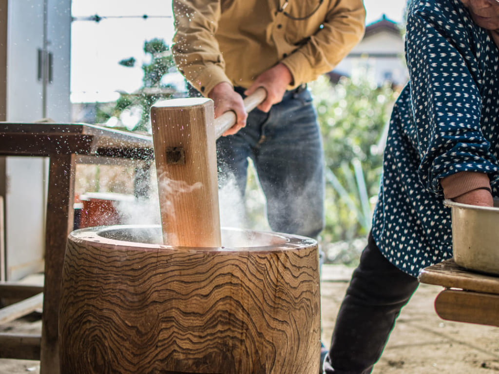 お餅つき　イメージ