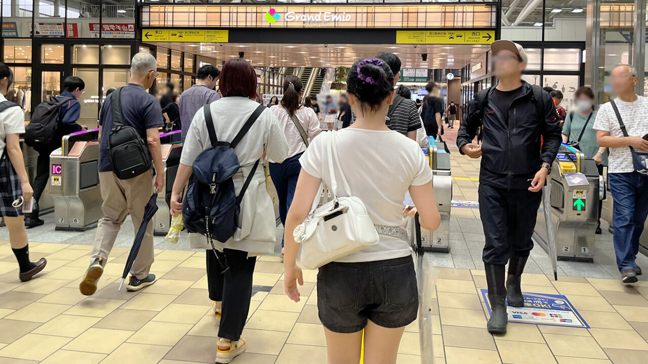 所沢駅直結のグランエミオ所沢