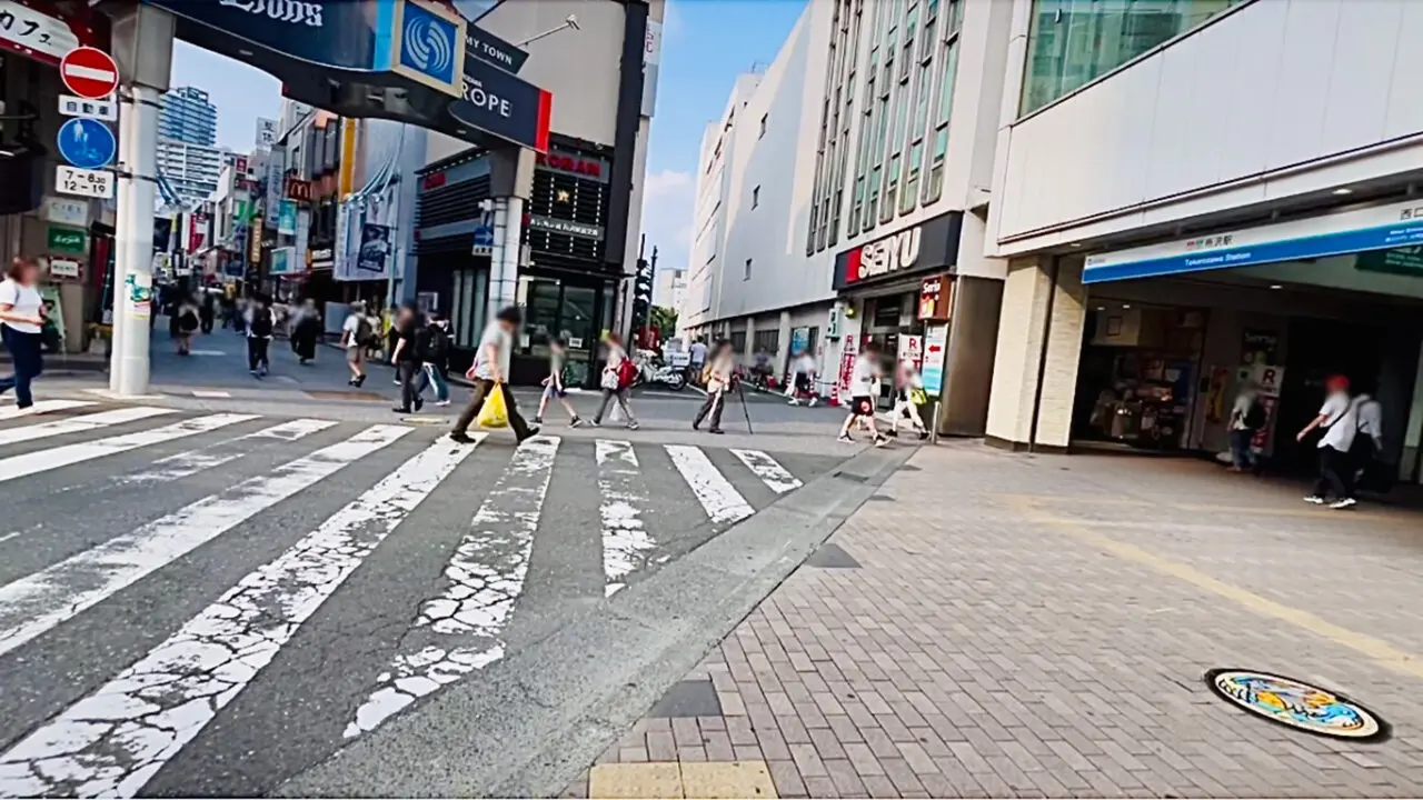所沢駅西口前敷地内の
「ポケふた」ハクリュー＆エアームド