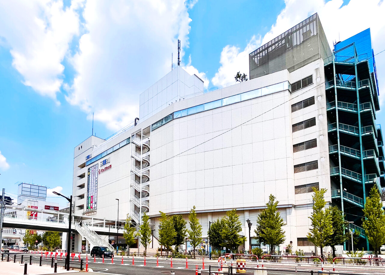 エミテラス側から見た所沢西武S.C.
