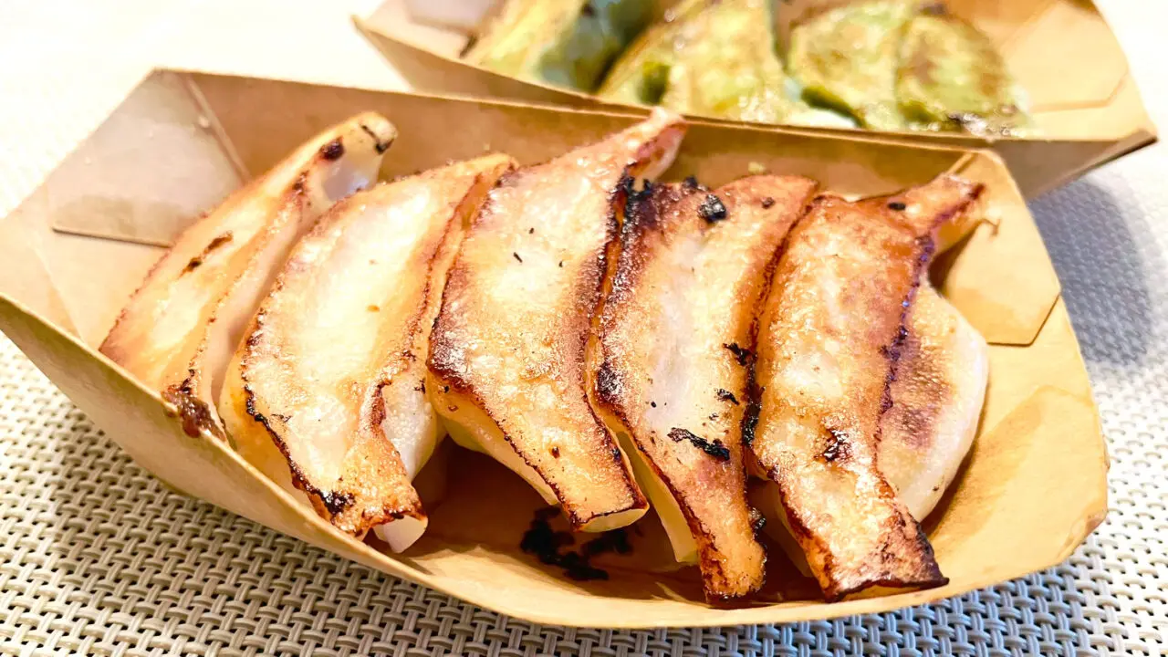 緑町の餃子屋「餃」(kou)のレンコン餃子