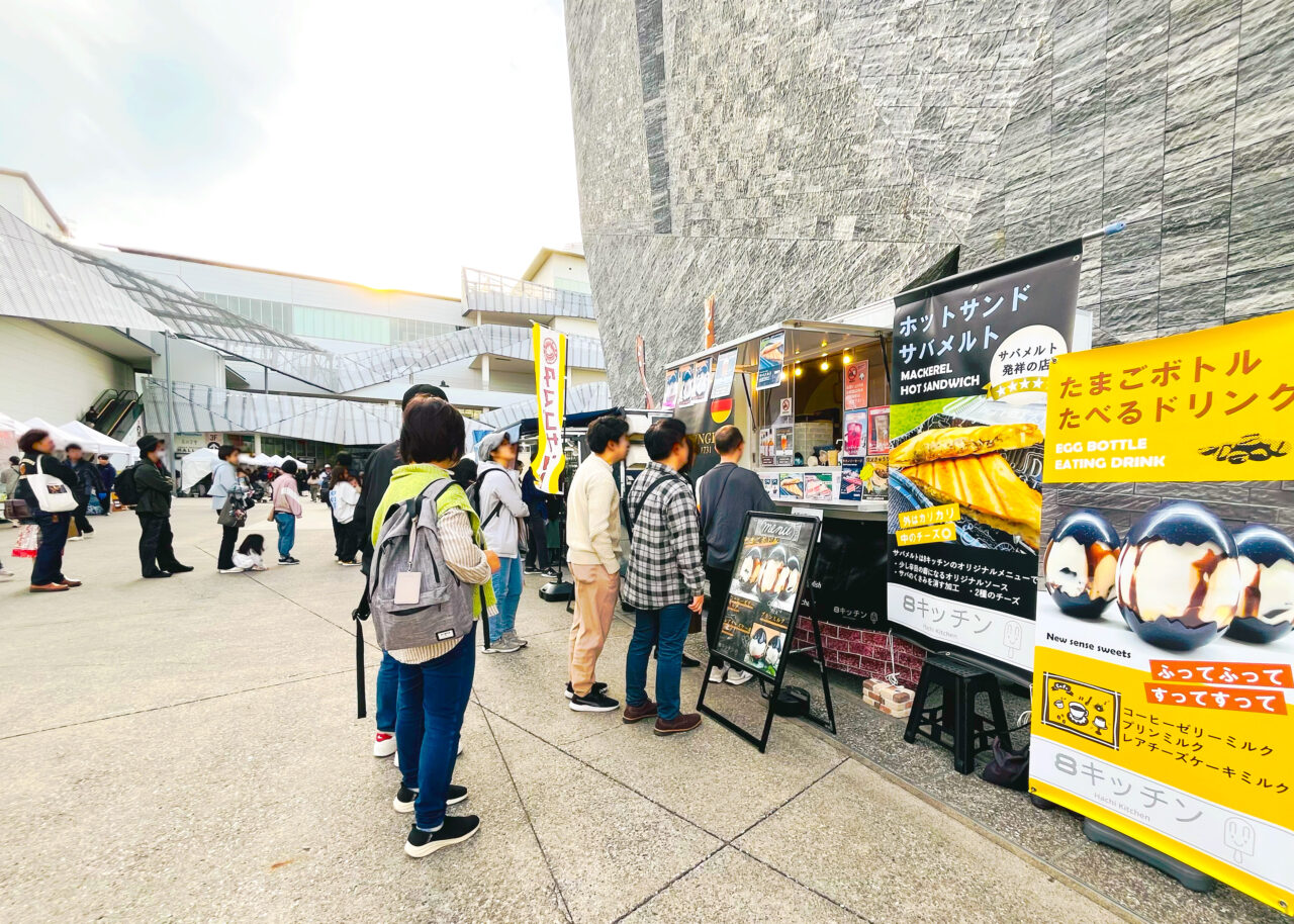 「喫茶来」TOKOROZAWA TEA FES 2025のフードトラック