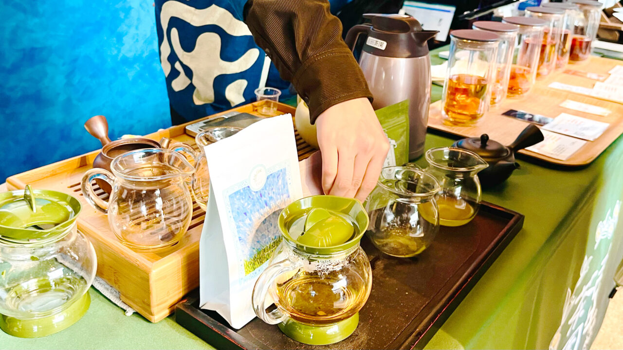 「喫茶来」TOKOROZAWA TEA FES 2025のデモンストレーション