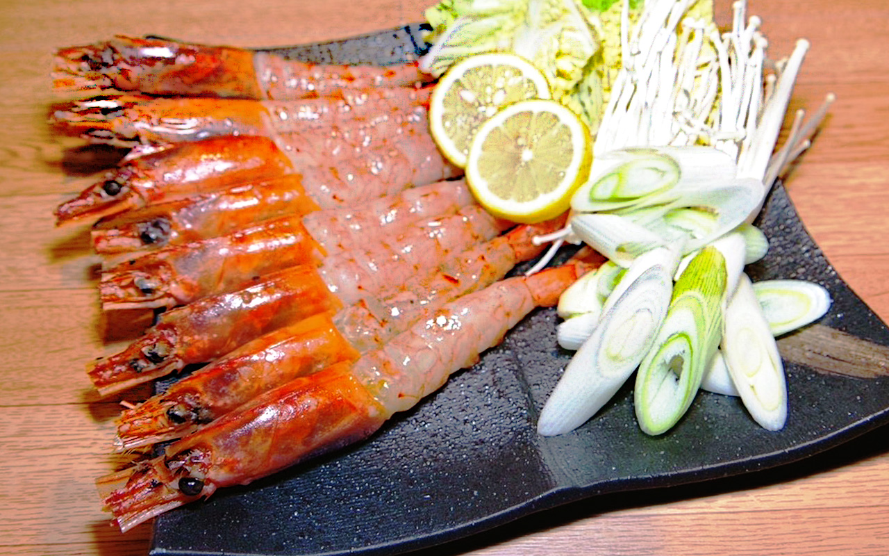 深井醤油さんの出汁醤油で食べる「海老のしゃぶしゃぶ」