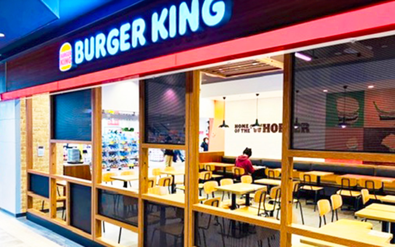 「バーガーキング トコトコスクエア店」の座席