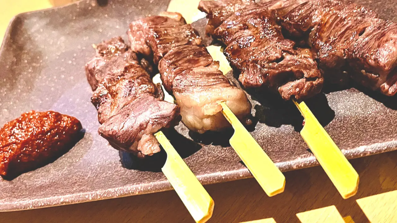 《IRIHAI名物》「所沢牛の串焼き」