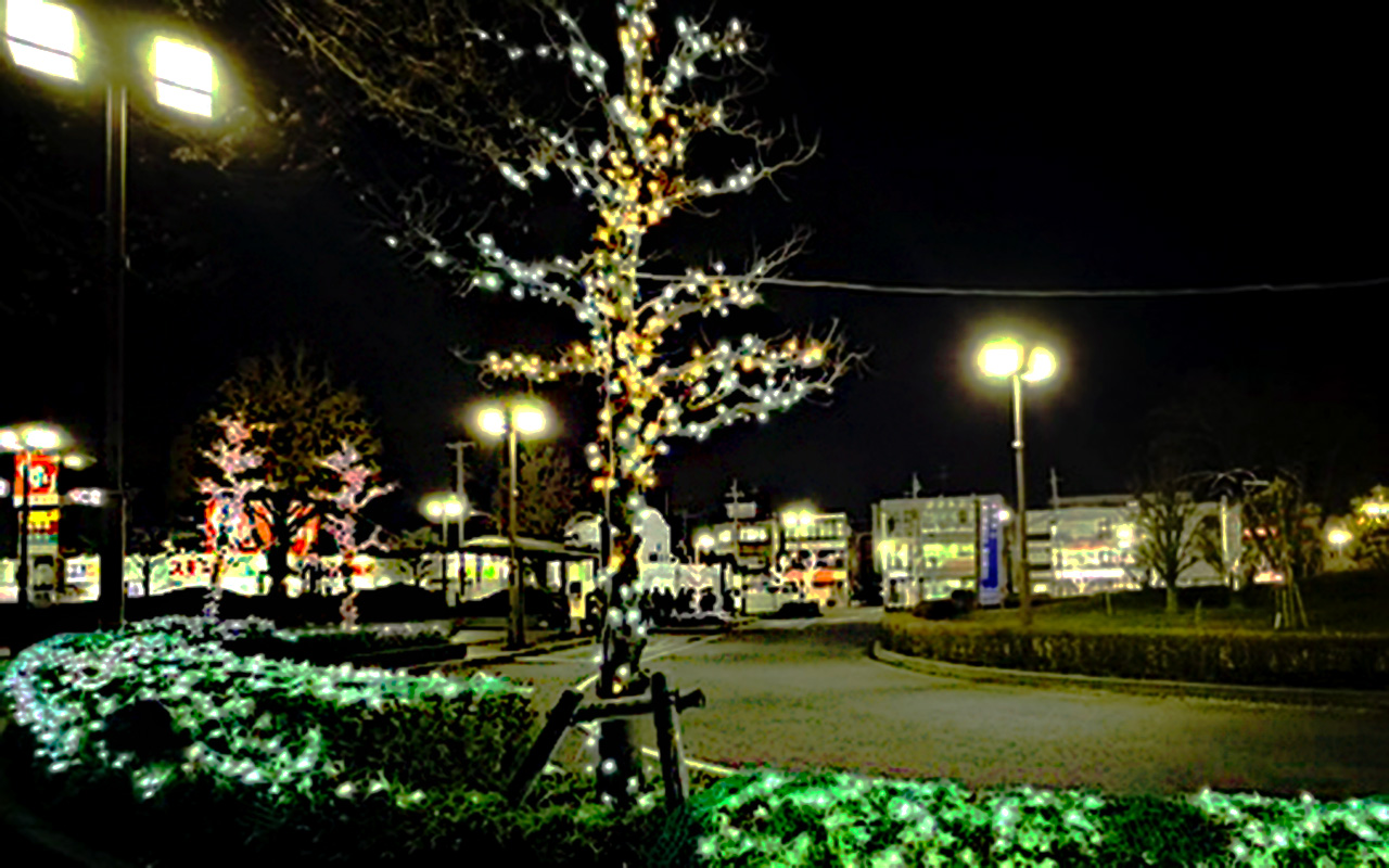 「東所沢商店組合」による東所沢駅前のイルミネーション