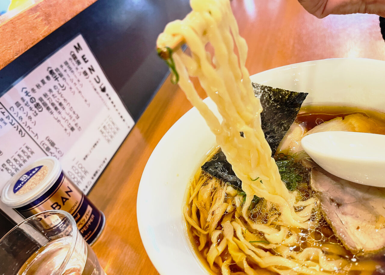 狭山ヶ丘「自家製手もみ麺 鈴ノ木」