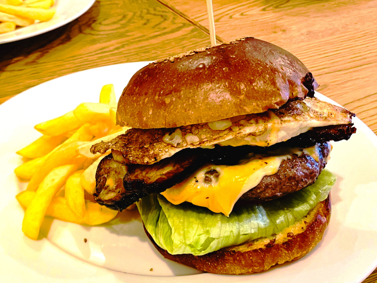 HARU Diner ハンバーガー