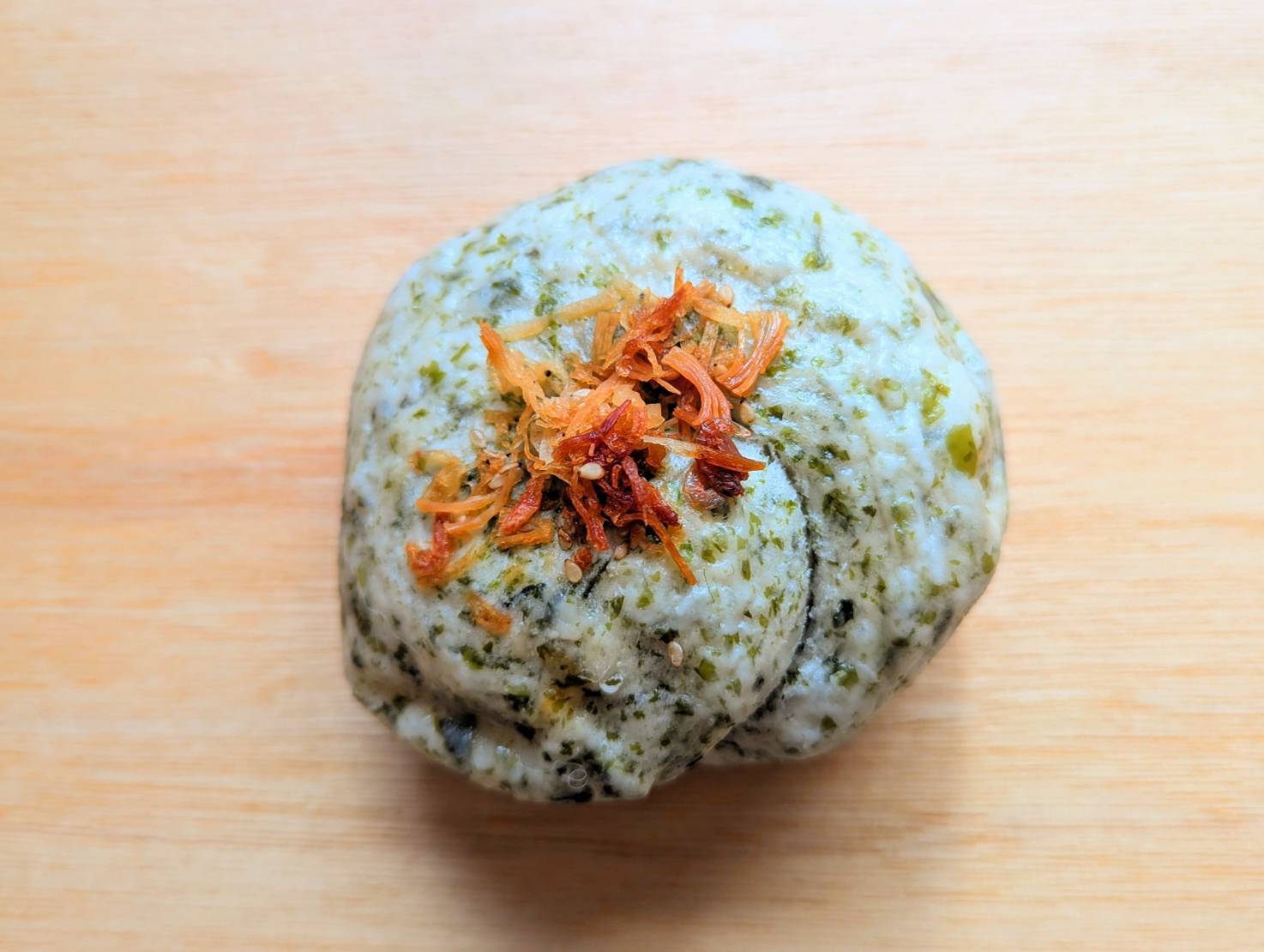 《GOLD BAGEL》の「あおさ北海ホタテクリチ」