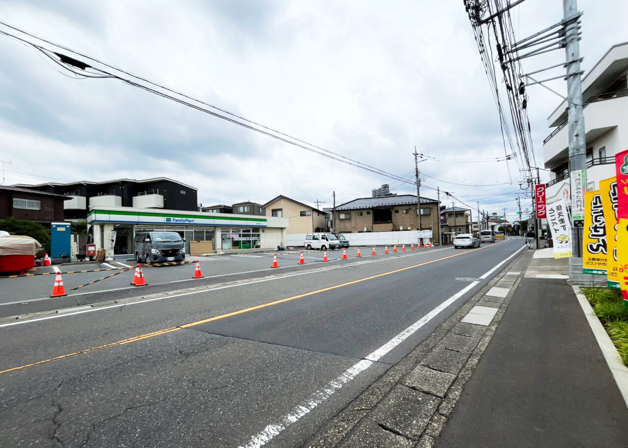 ファミリーマート 所沢旭町店